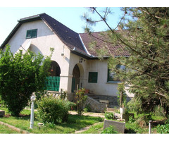 Einfamilienhaus neben Dombóvár in einer ruhigen Lage mit Parkanlage - Ungarn